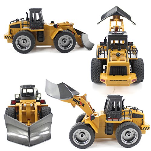 fisca RC Truck Remote Control Snow Plow 6 Channel 2.4G Alloy Snow Sweeper Vehicle 4WD Tractor Toy with Lights for Kid Deals 🛒 Fisca RC Truck Remote Control Snow Plow 6 Channel 2.4G Alloy Snow Sweeper Vehicle 4WD Tractor Toy With Lights For Kid 🛒 -Slot Cars toys Sales Shop 511tIXNqiRL