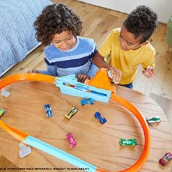 Brand new 🛒 Rapid Raceway Champion Action Hot Wheels Championship Track Speed Boost Oval Track Ages 4 And Older 🧨 -Slot Cars toys Sales Shop 51MNKtKz3JL