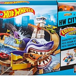 Brand new 🛒 Color Shifters Sharkport Showdown [Amazon Exclusive] 🌟 -Slot Cars toys Sales Shop 61XaneIHGUL